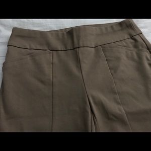 Chico’s soo slimming slacks